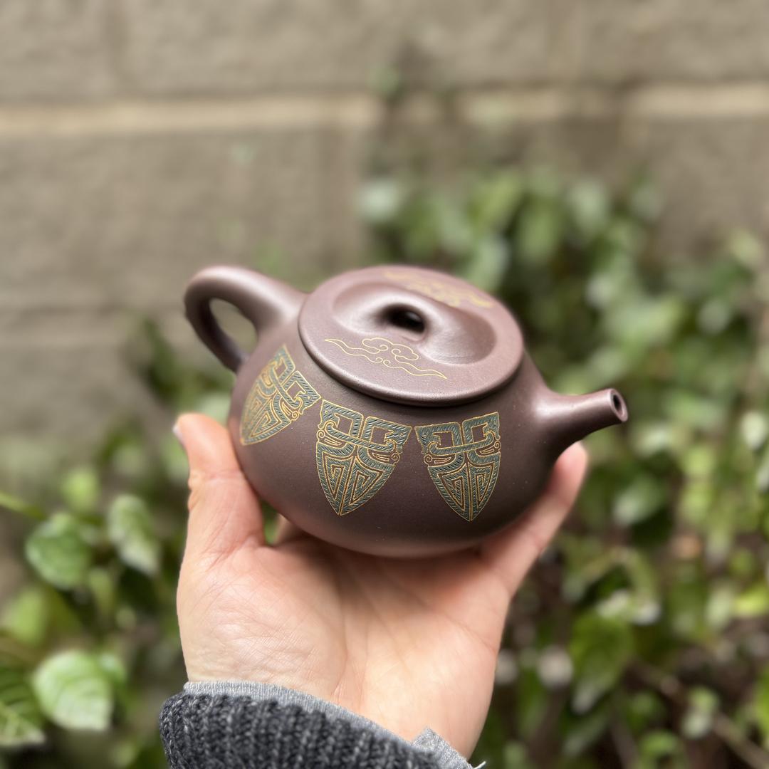 巨壶堂阿文