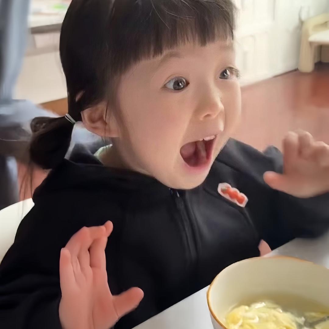 倒霉熊-