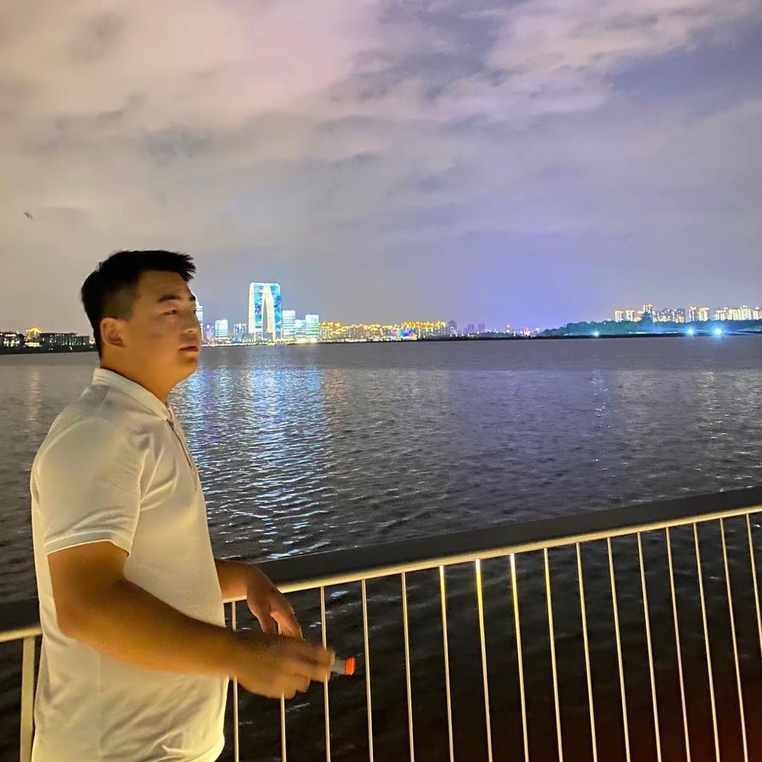 阿硕在路上