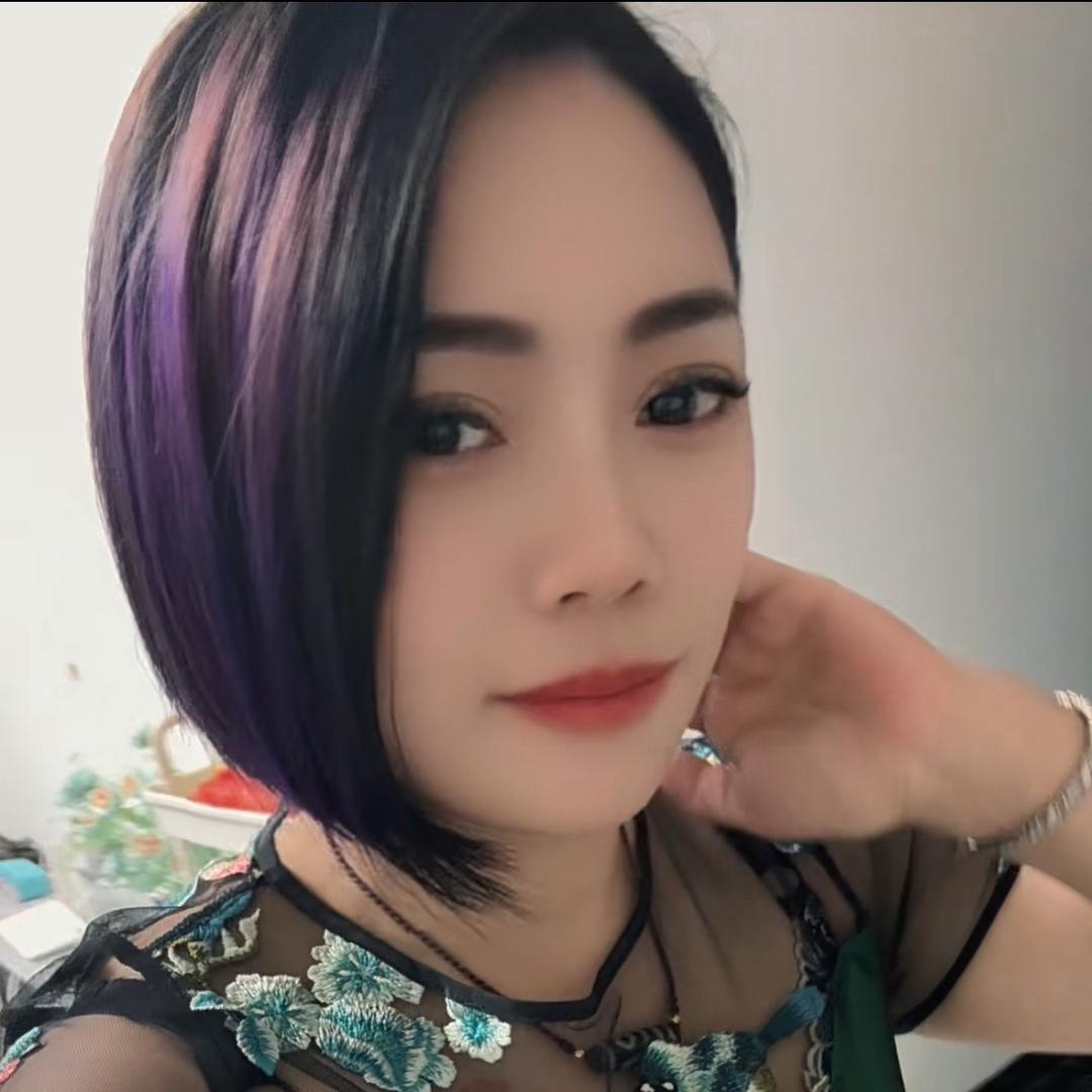 柠檬草❤️🍷