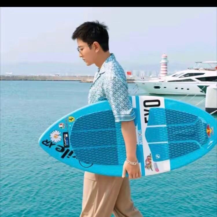 贾乃亮生活精选 👔