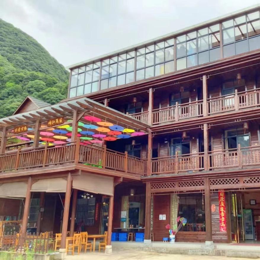 皖南川藏线龙潭山庄
