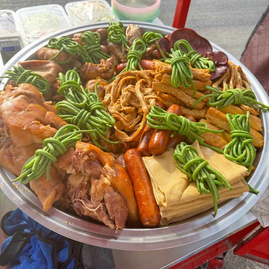小张大锅卤肉