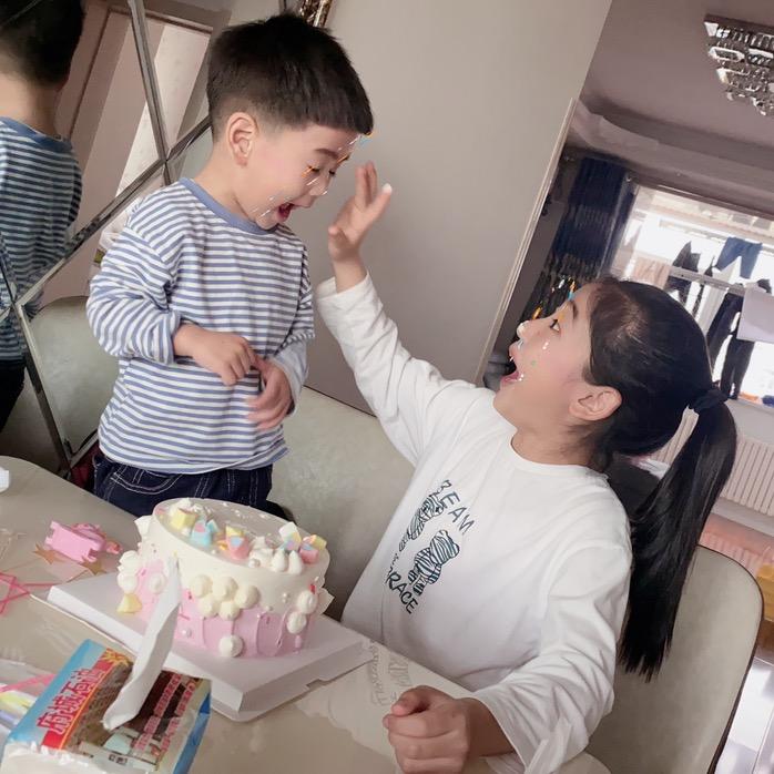 冬雪👨‍👩‍👧‍👦