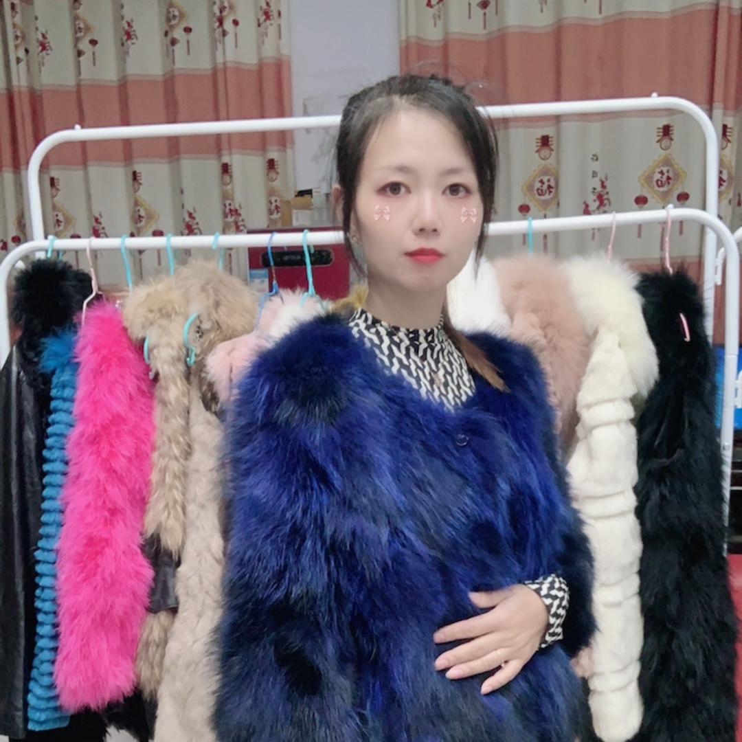 晓彤皮草服装