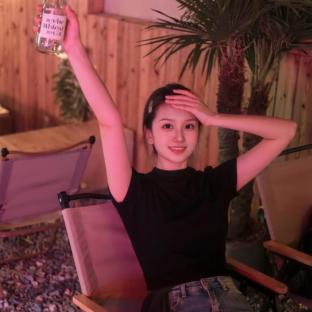 慧妹子、*。💋