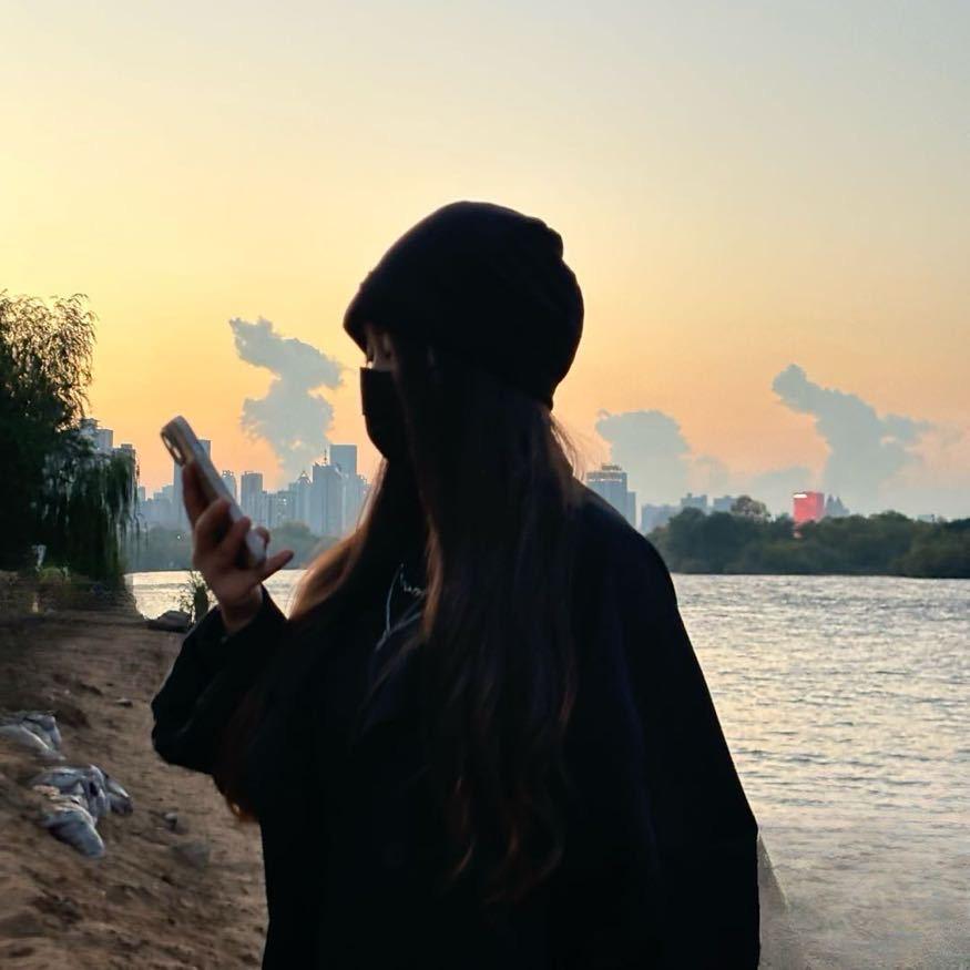 陈闹闹吖💕