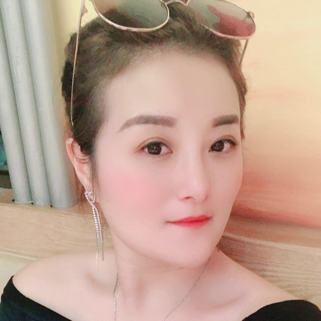 笑笑，