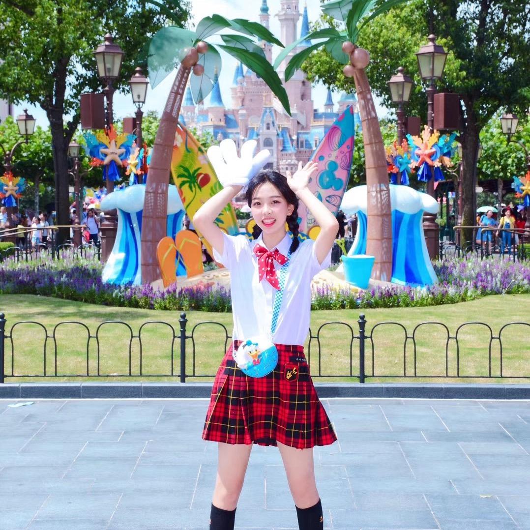 是Renee不是蕾妮呀_