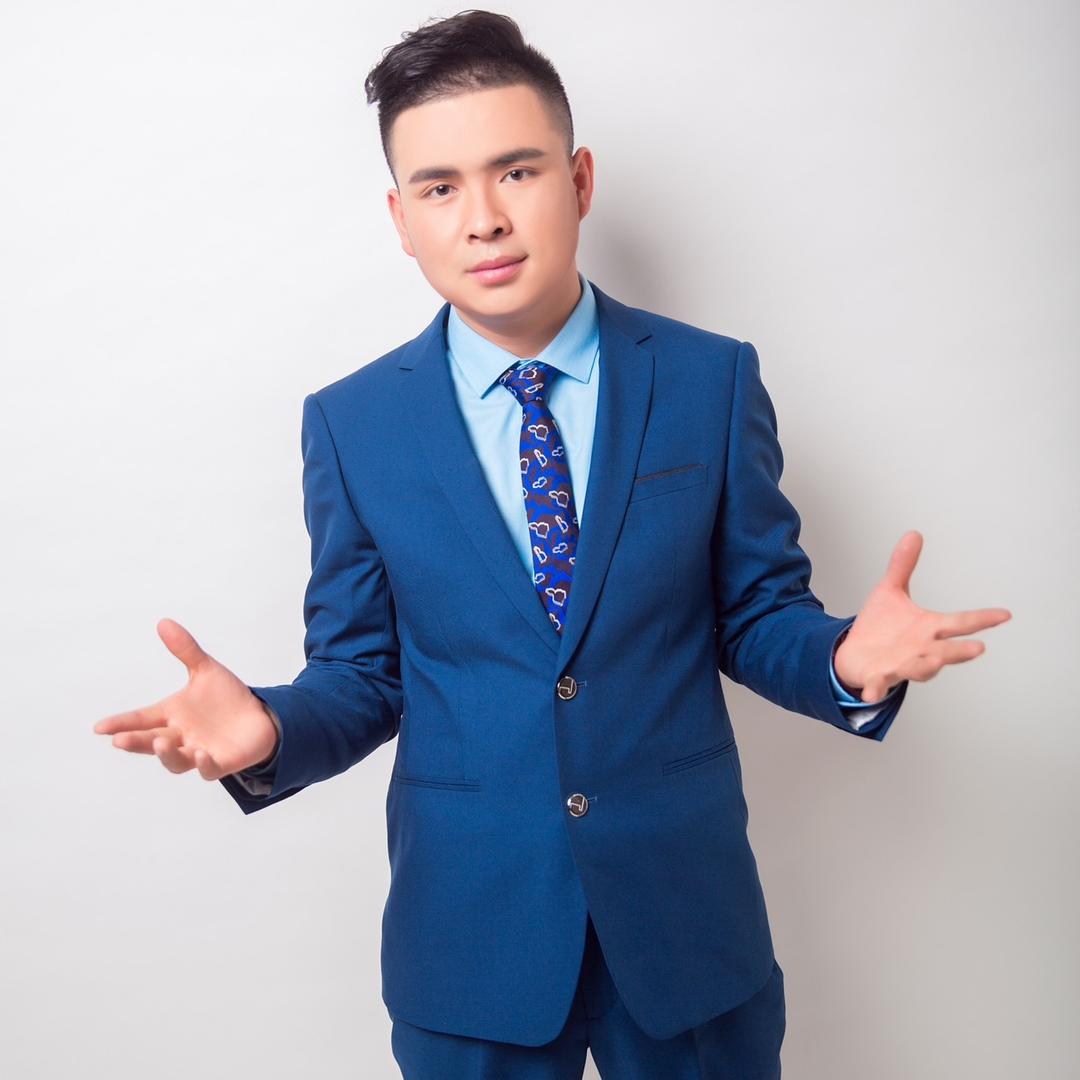 艺波(主持人全国约档）