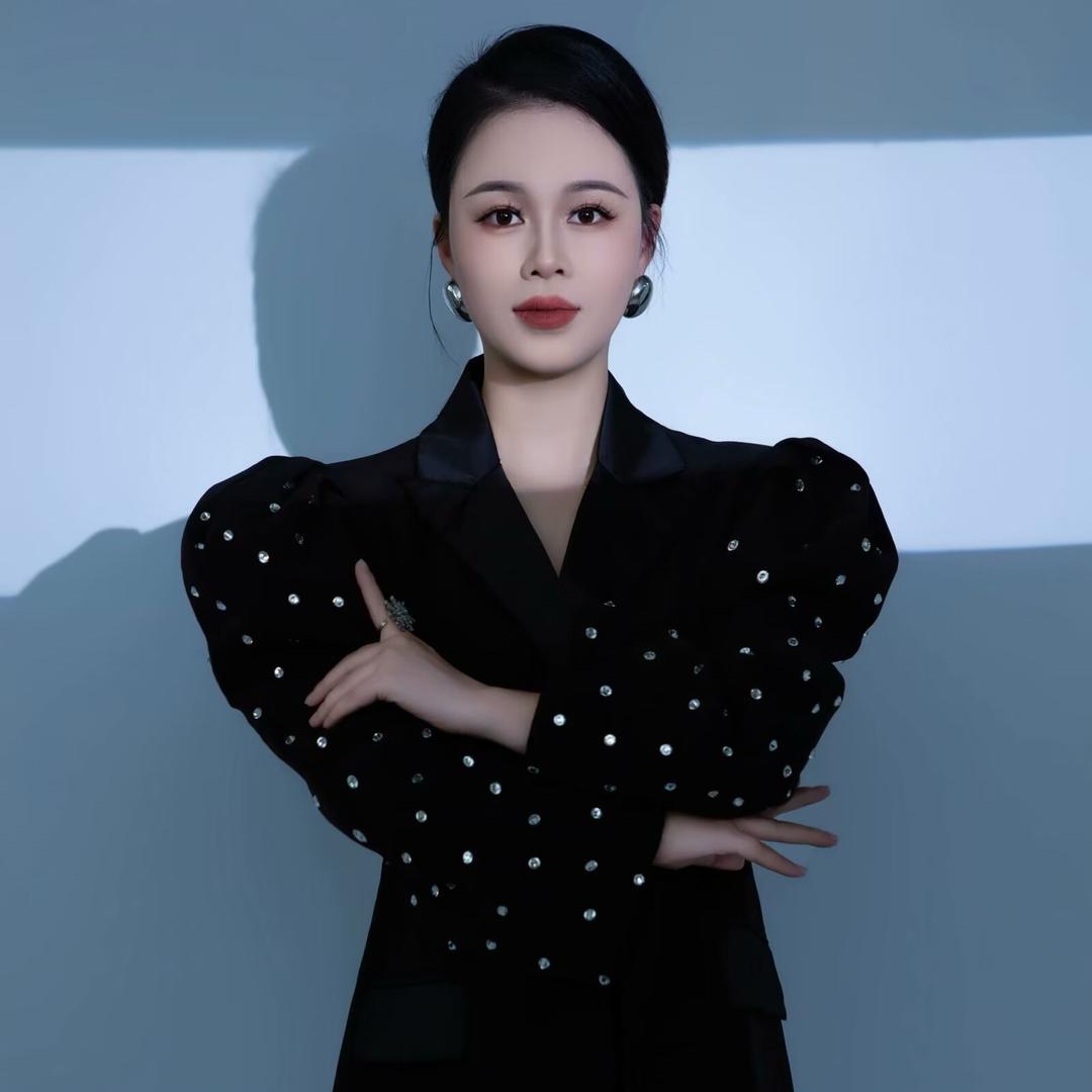 瓷萃诗沈红梅