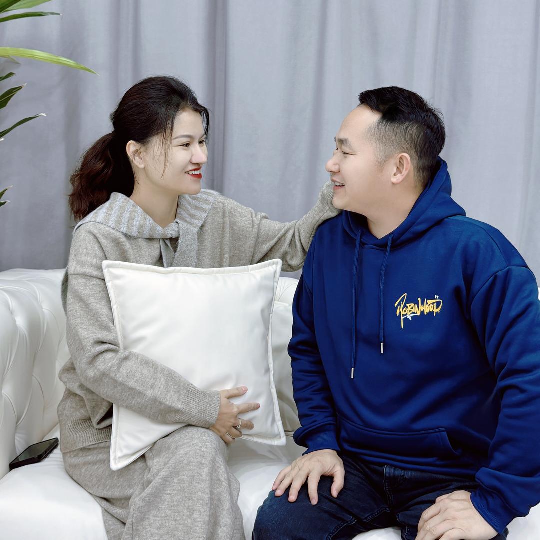 老四夫妇（家有六娃）