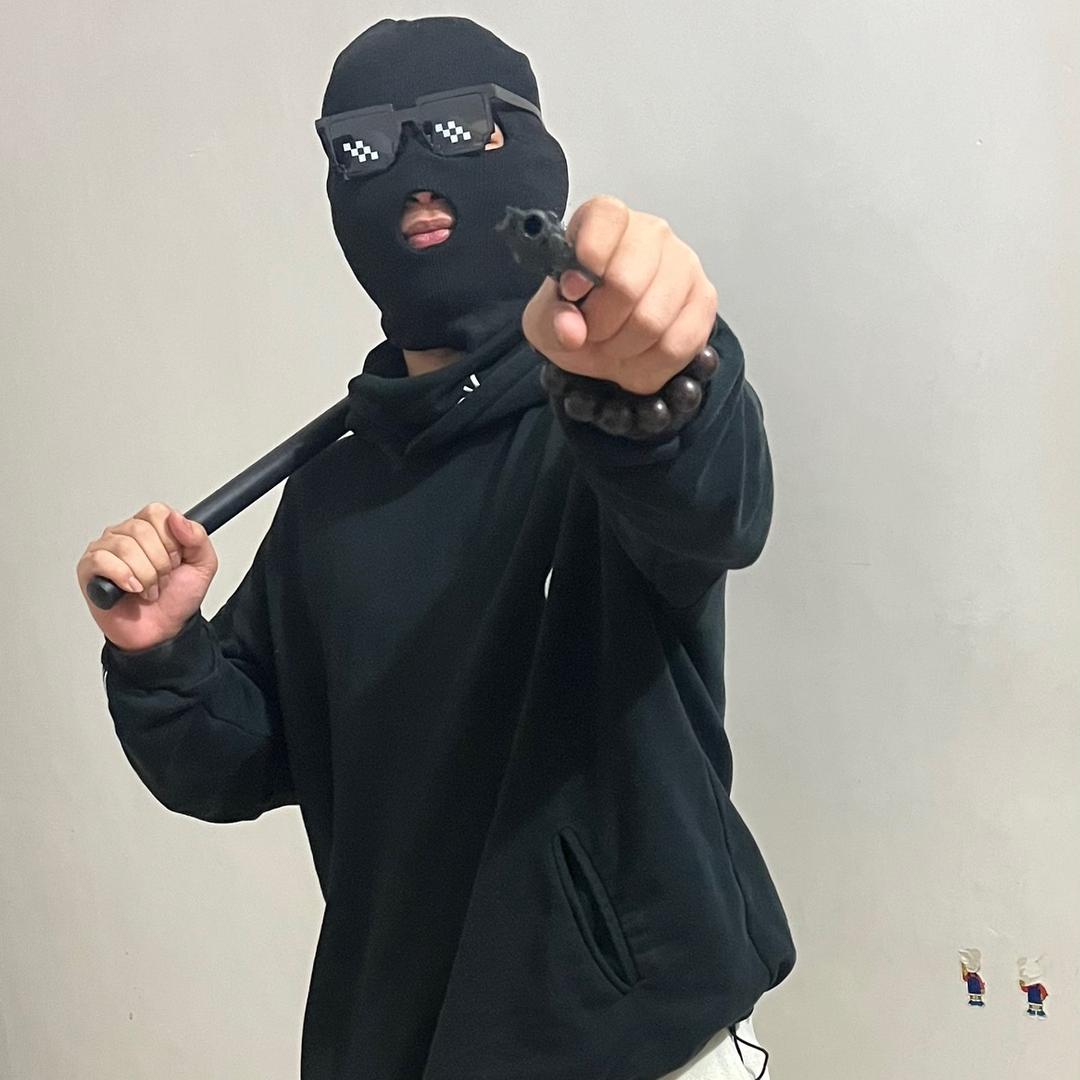 搞怪小钟