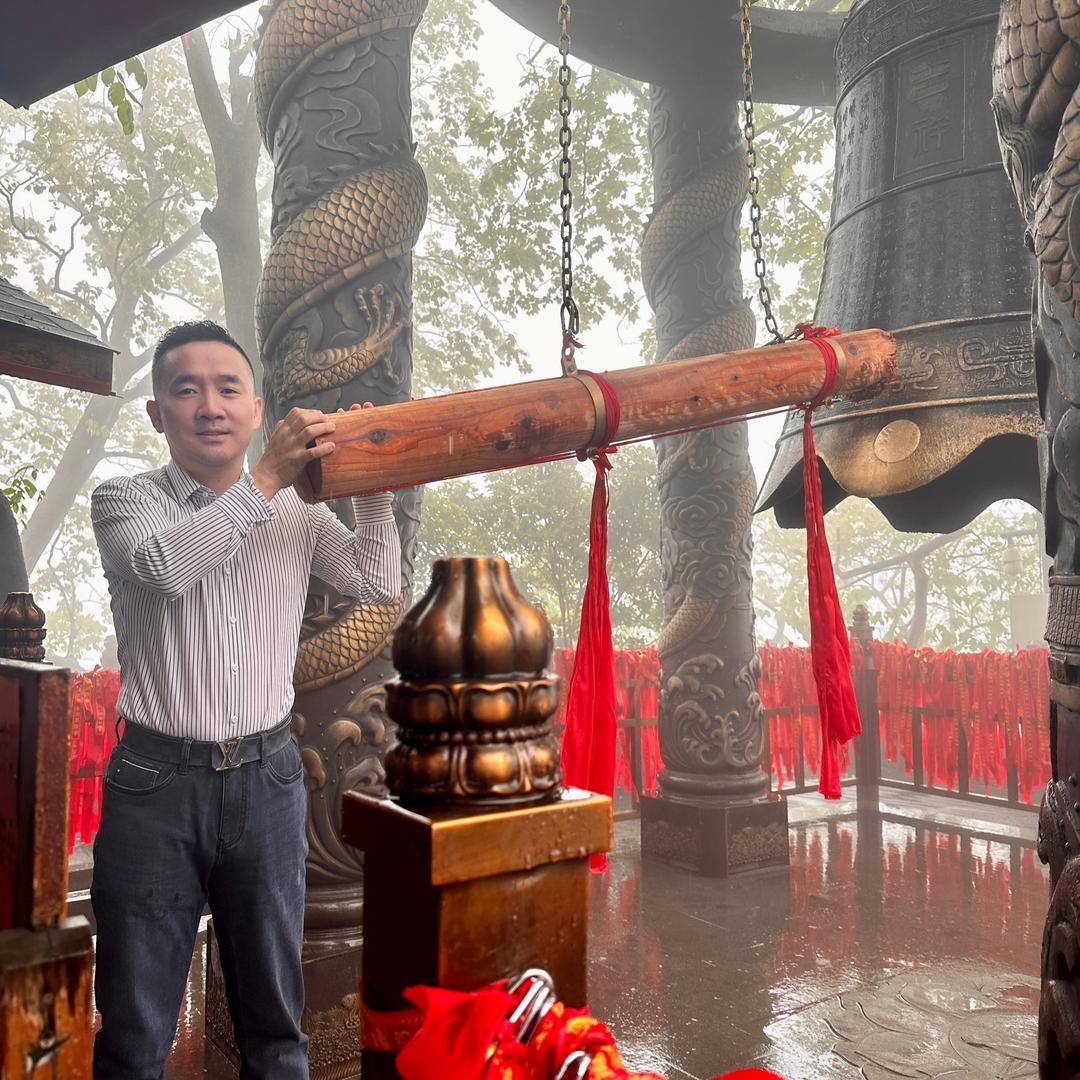包包王孙大圣（东莞市玖谊手袋有限公司）