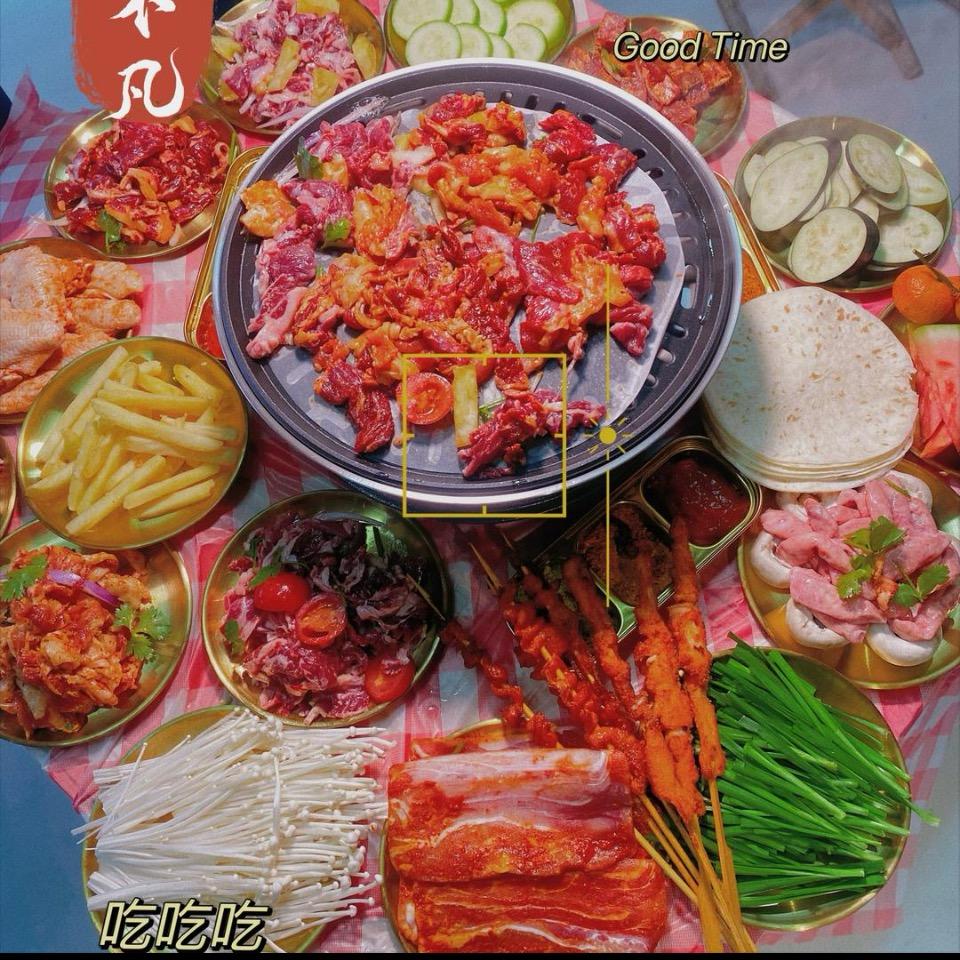 尘不凡自助鲜烤牛肋条