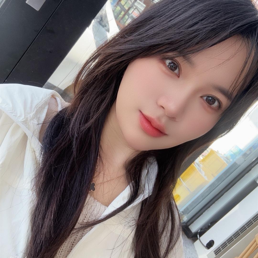 ¥ 财神爷的独生女