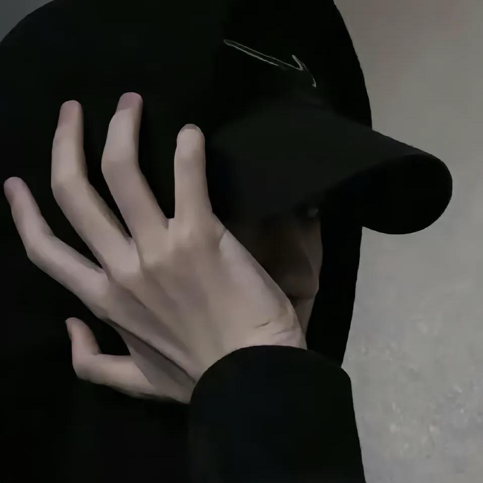 卡尔👻