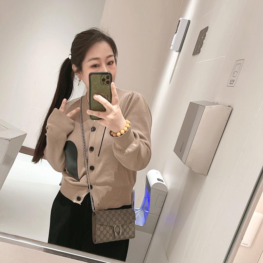 小哈Monica