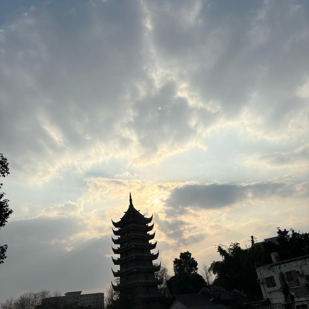 张卷王