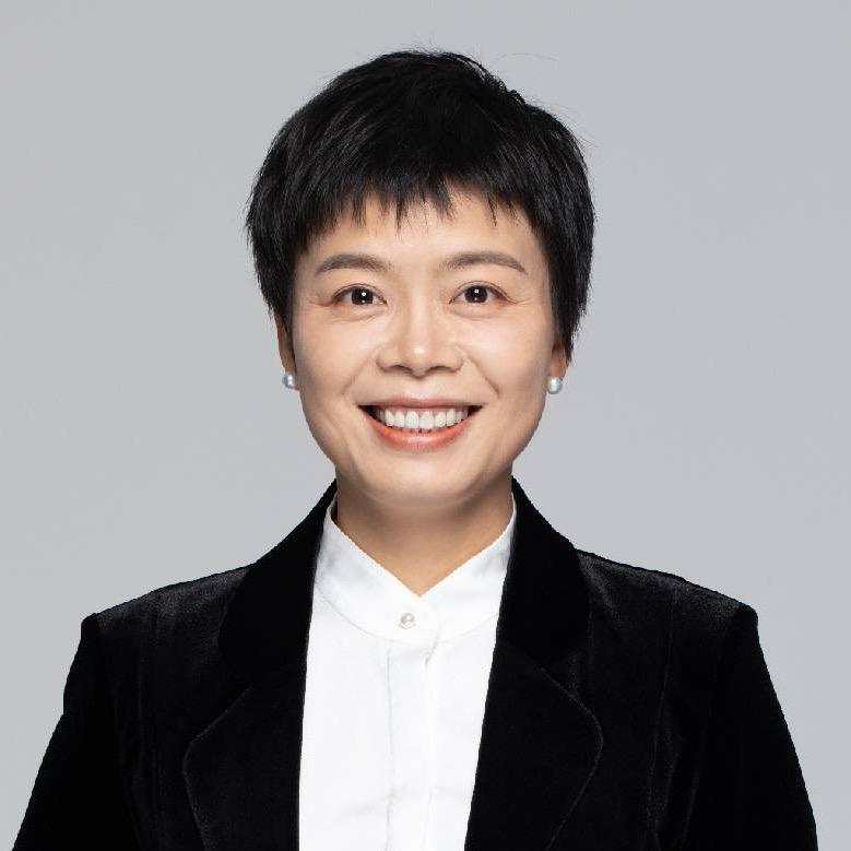 仰望汽车胡晓庆