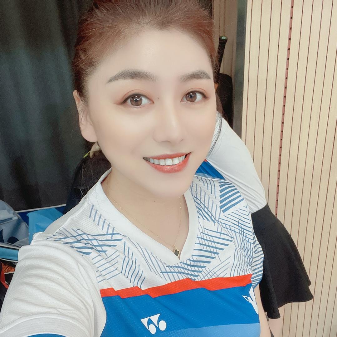 🏸舞羽伦比🏸