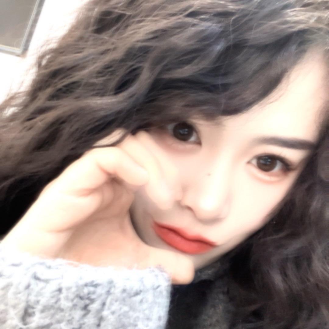 卡罗青青百合👑丁言