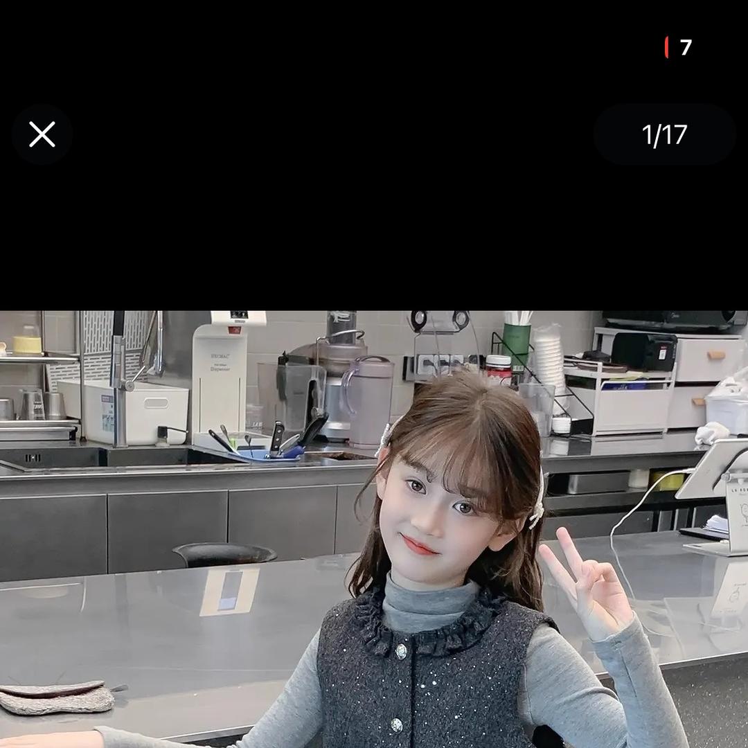 米乐童装仓储店1