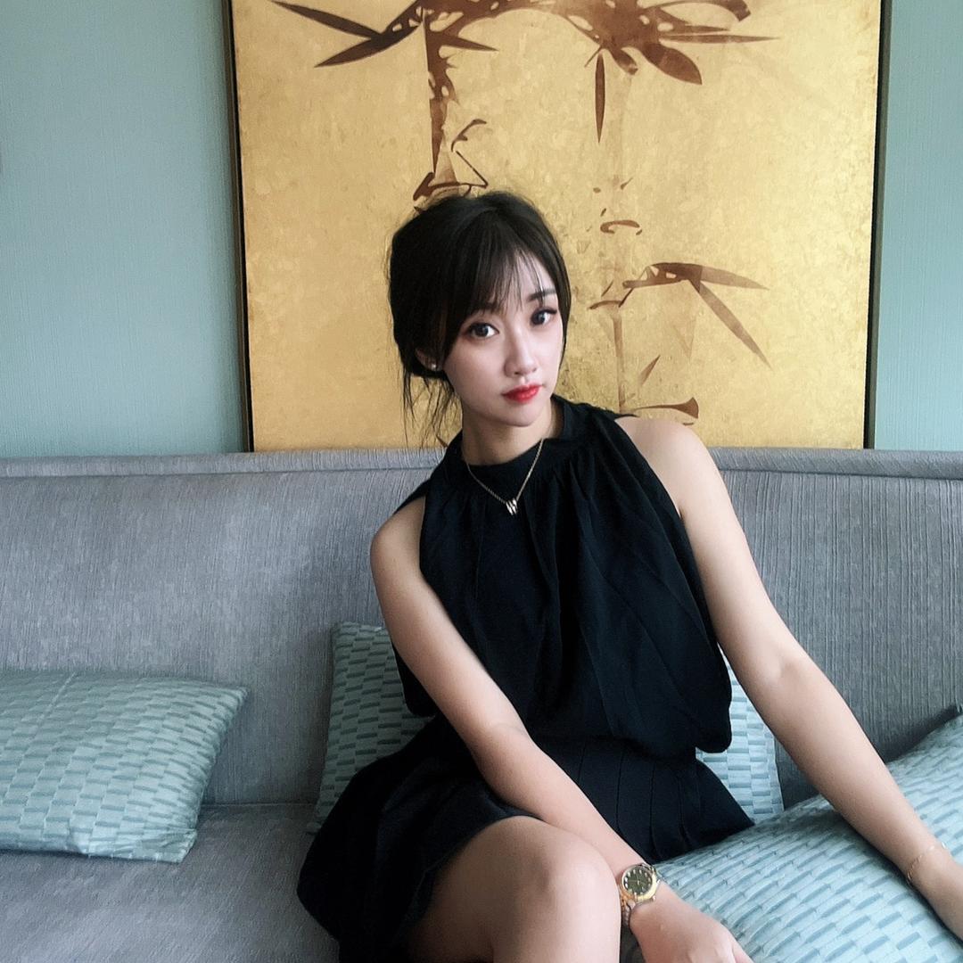 Minnie左左