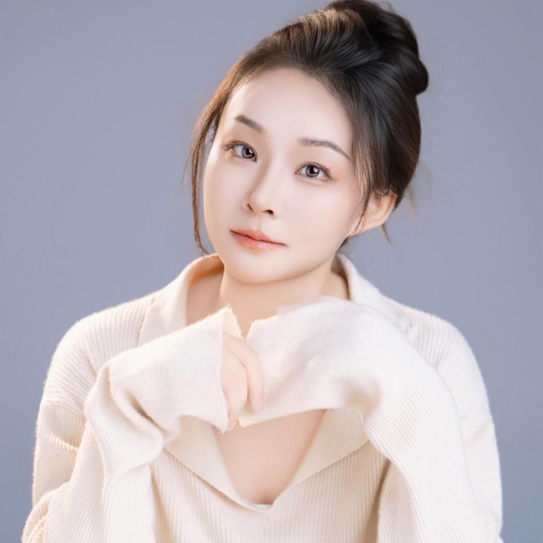 小霞(修养身体中)