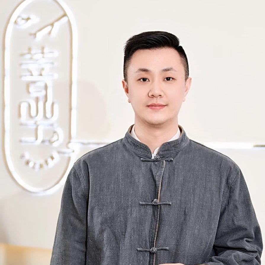何师父