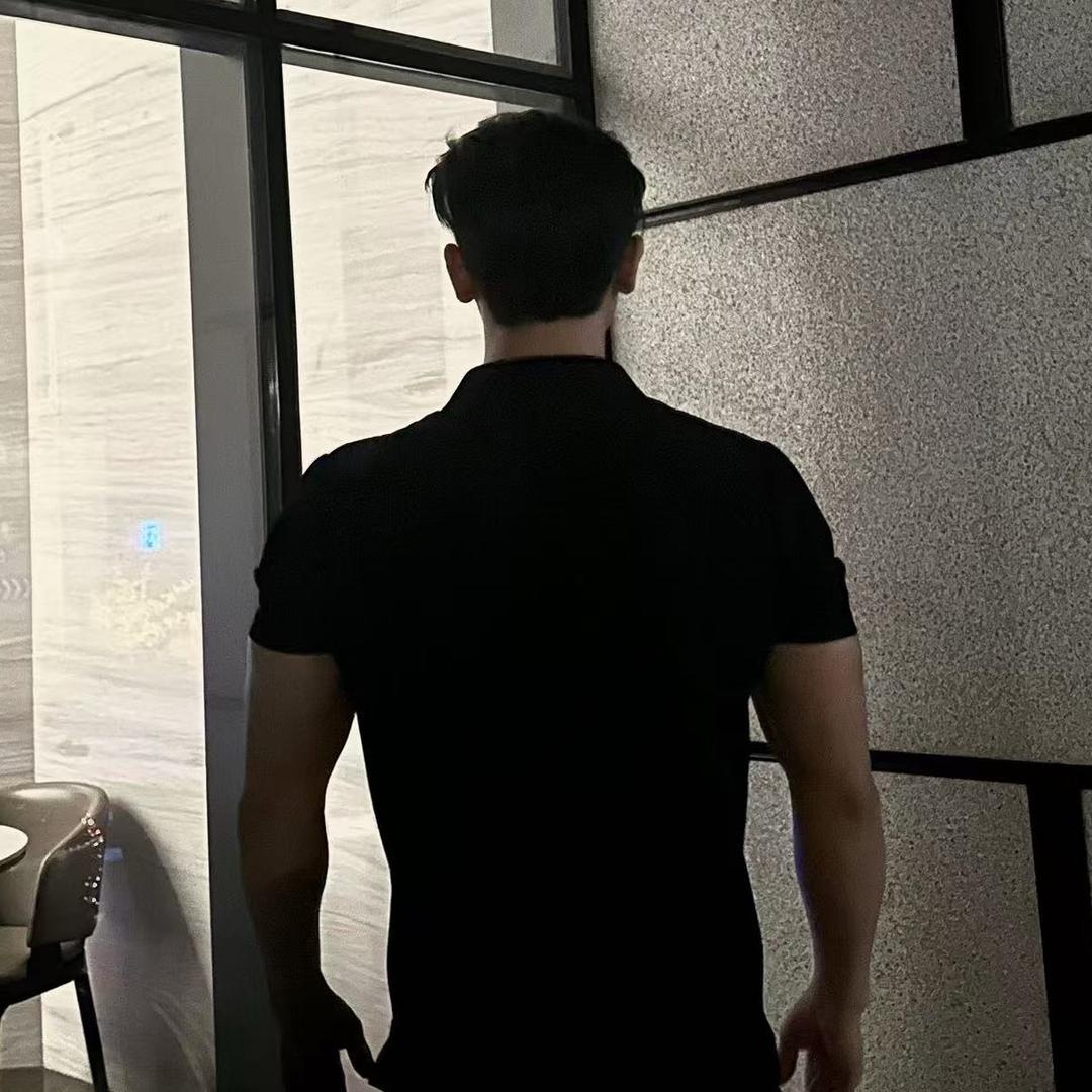 王燚坤