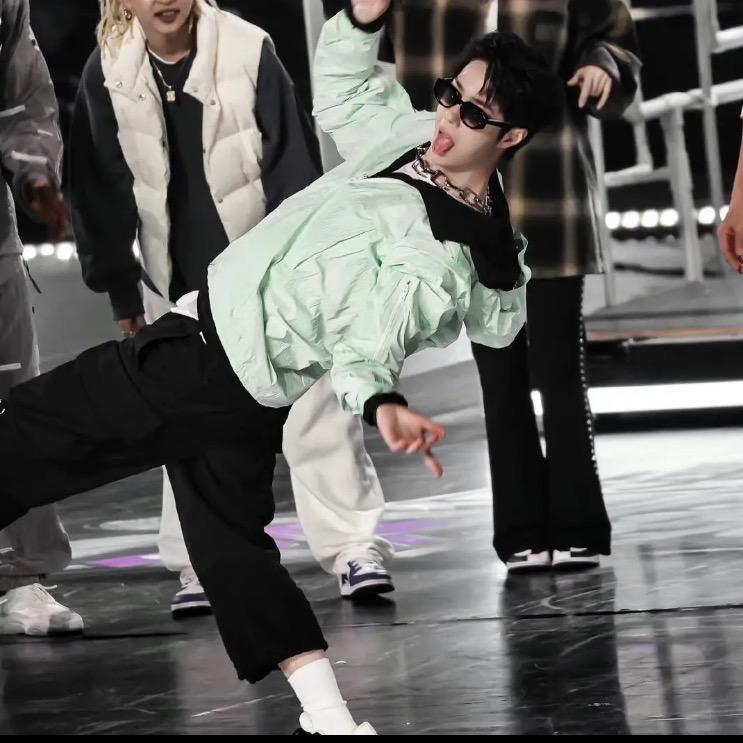 平安喜乐的丹妮