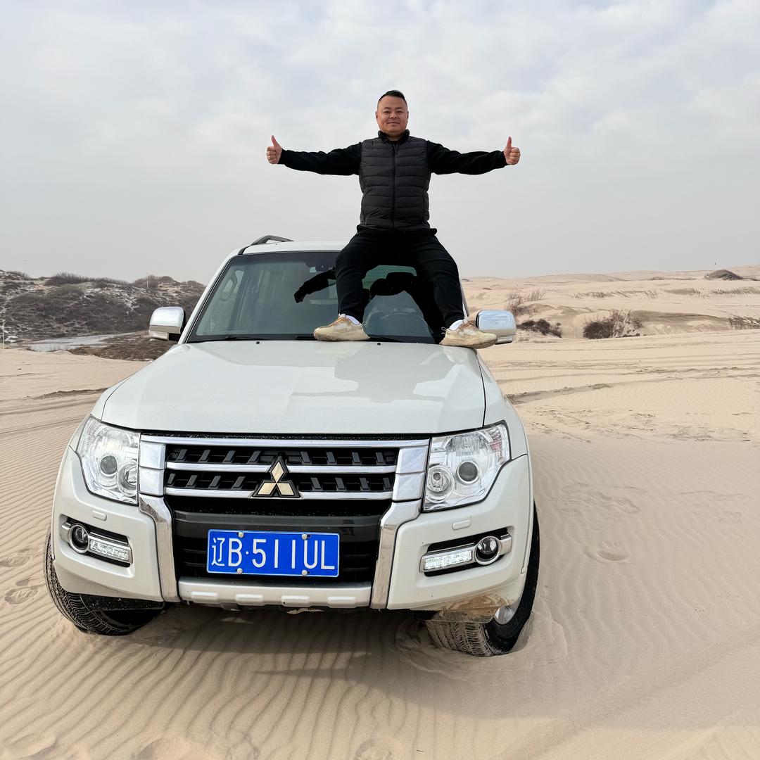 白总  很努力🚗🚗🚗