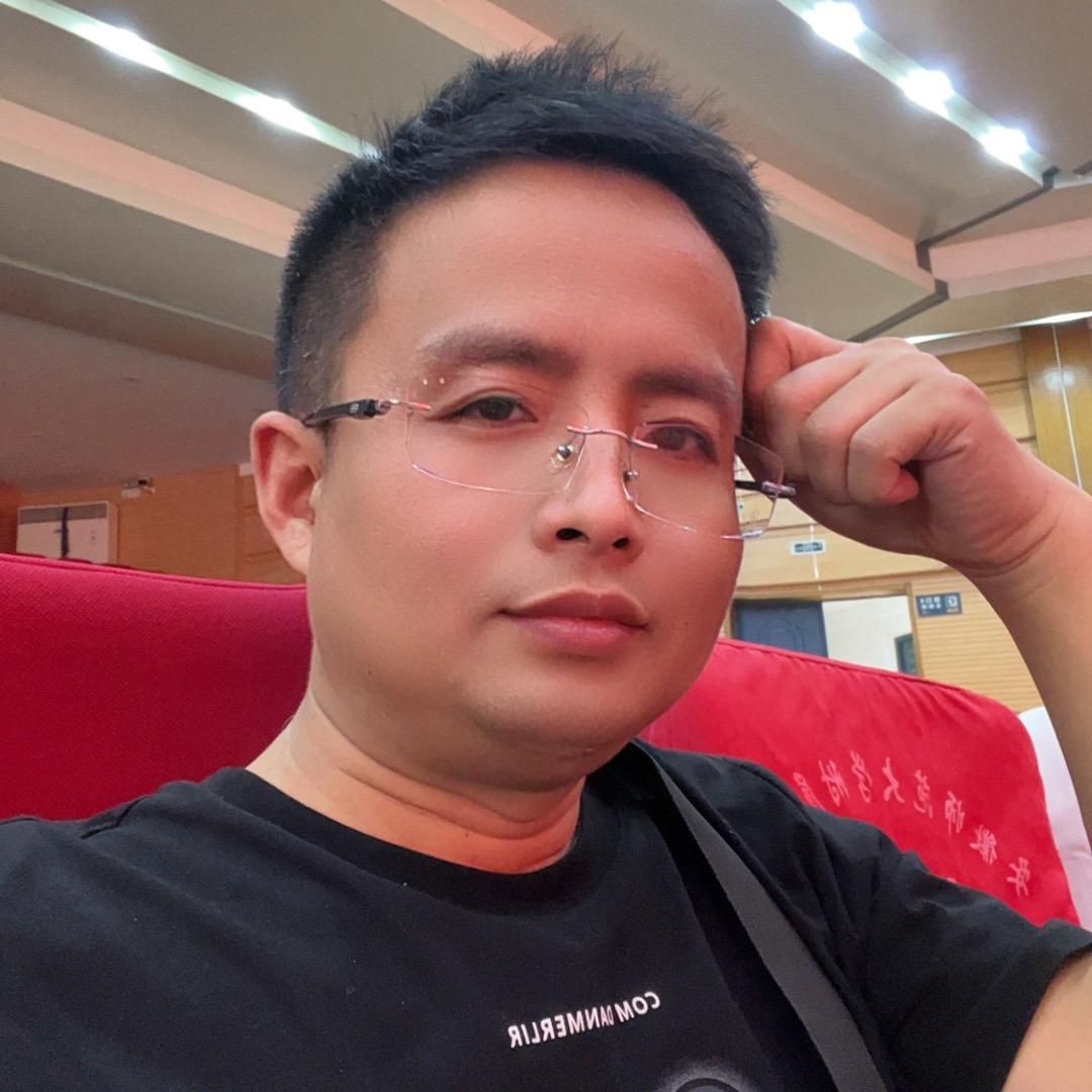 杨·乱翻书