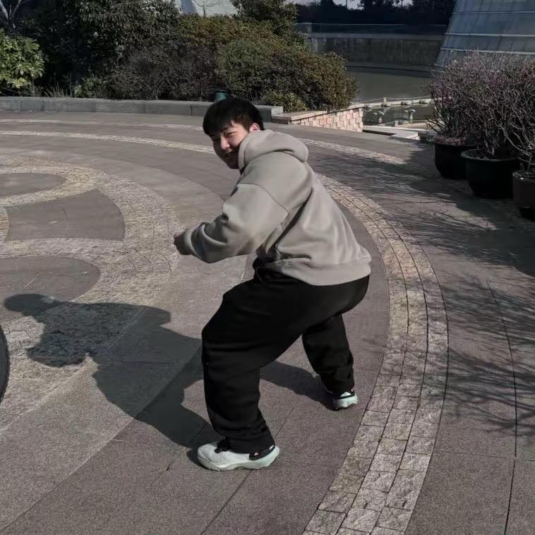 妈妈说名字很长就会有傻子跟着念
