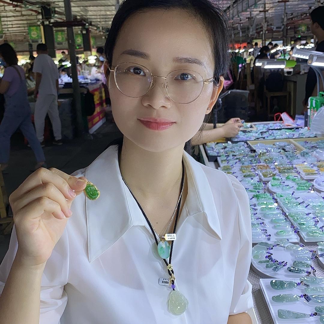 扣1翡翠