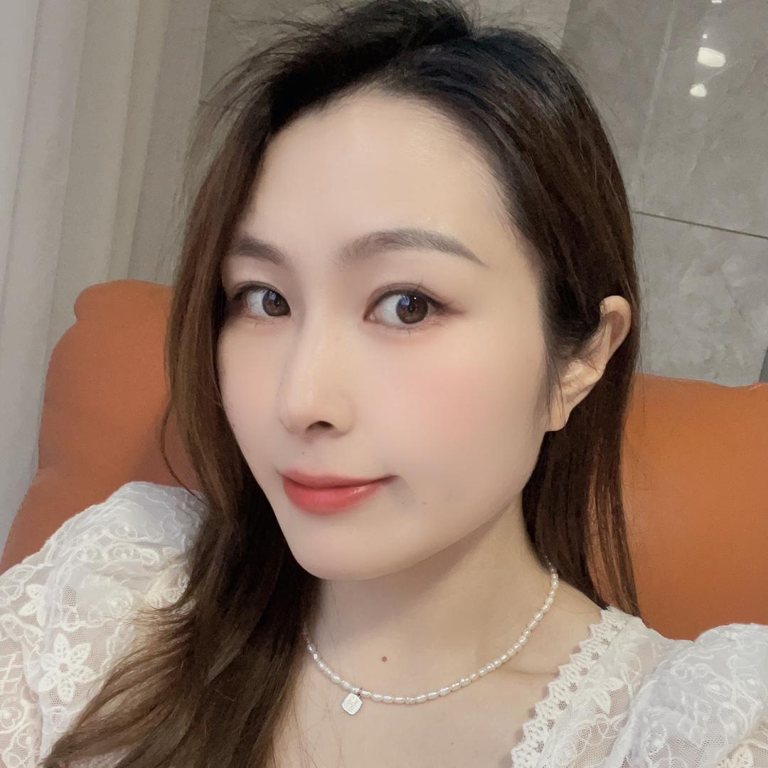彩彩