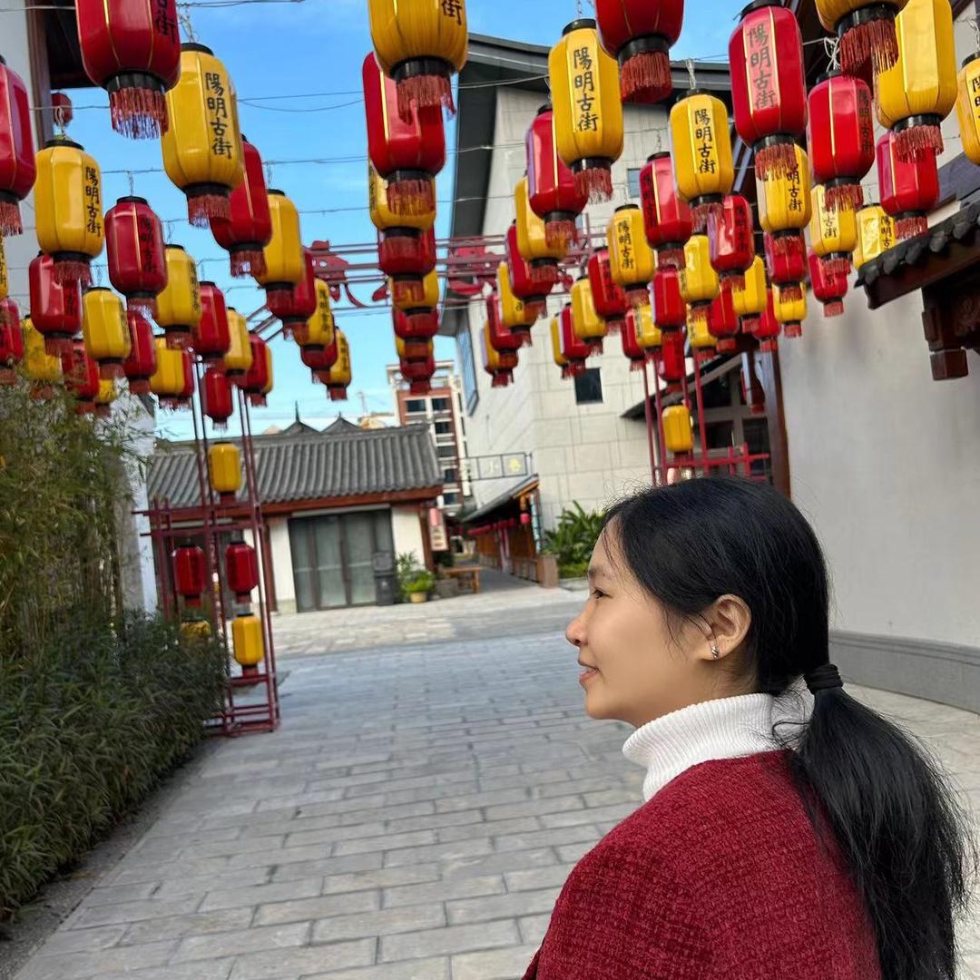 燕子吖💞(12月9晚0:10首播)