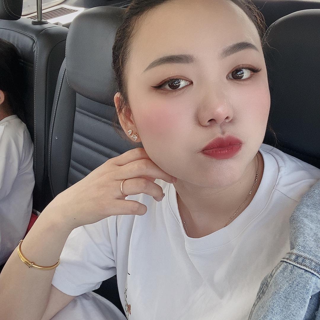 秀颜美甲美睫林林