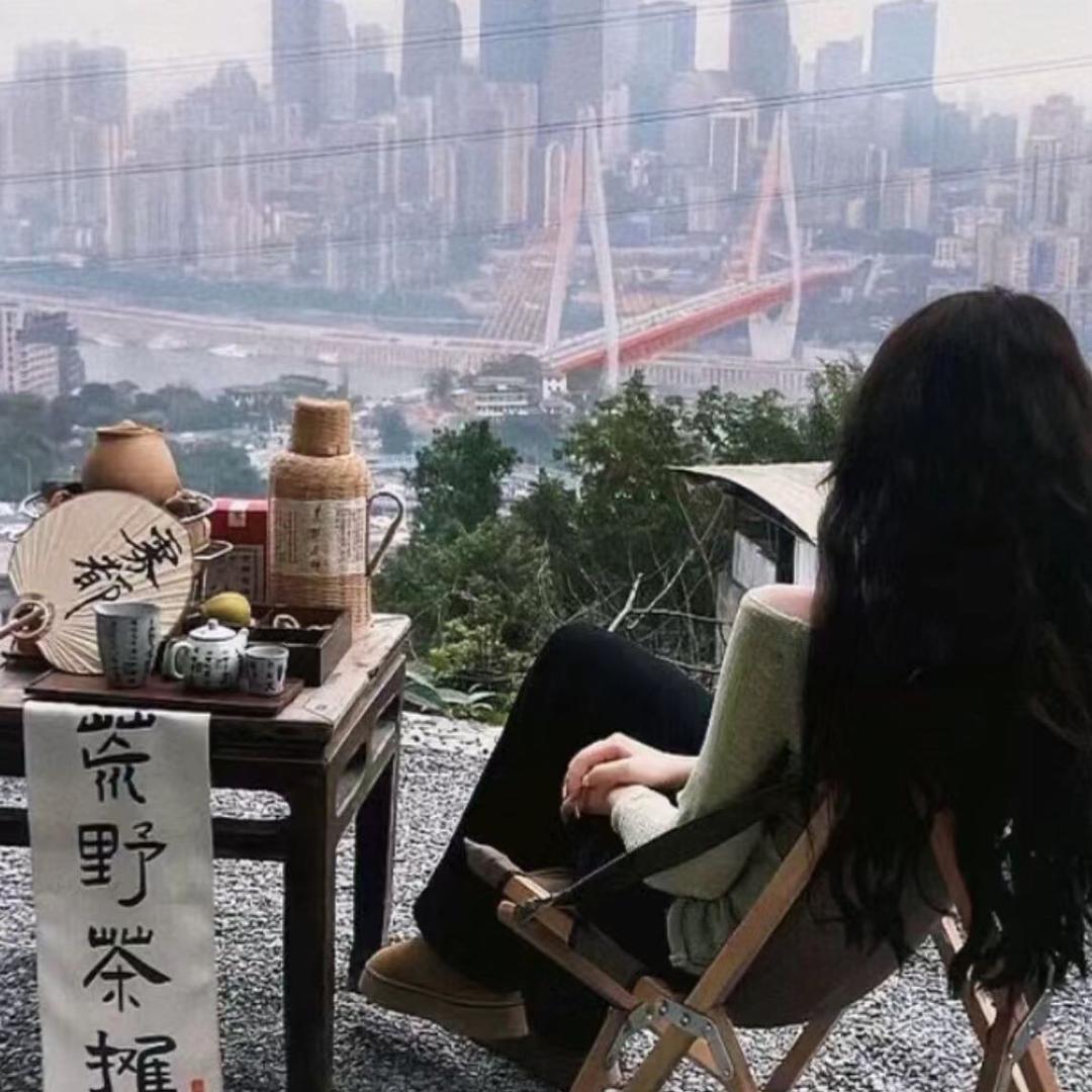 八月.