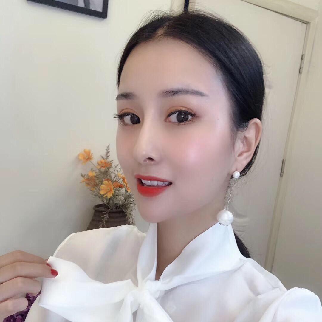 韩依馆服装店