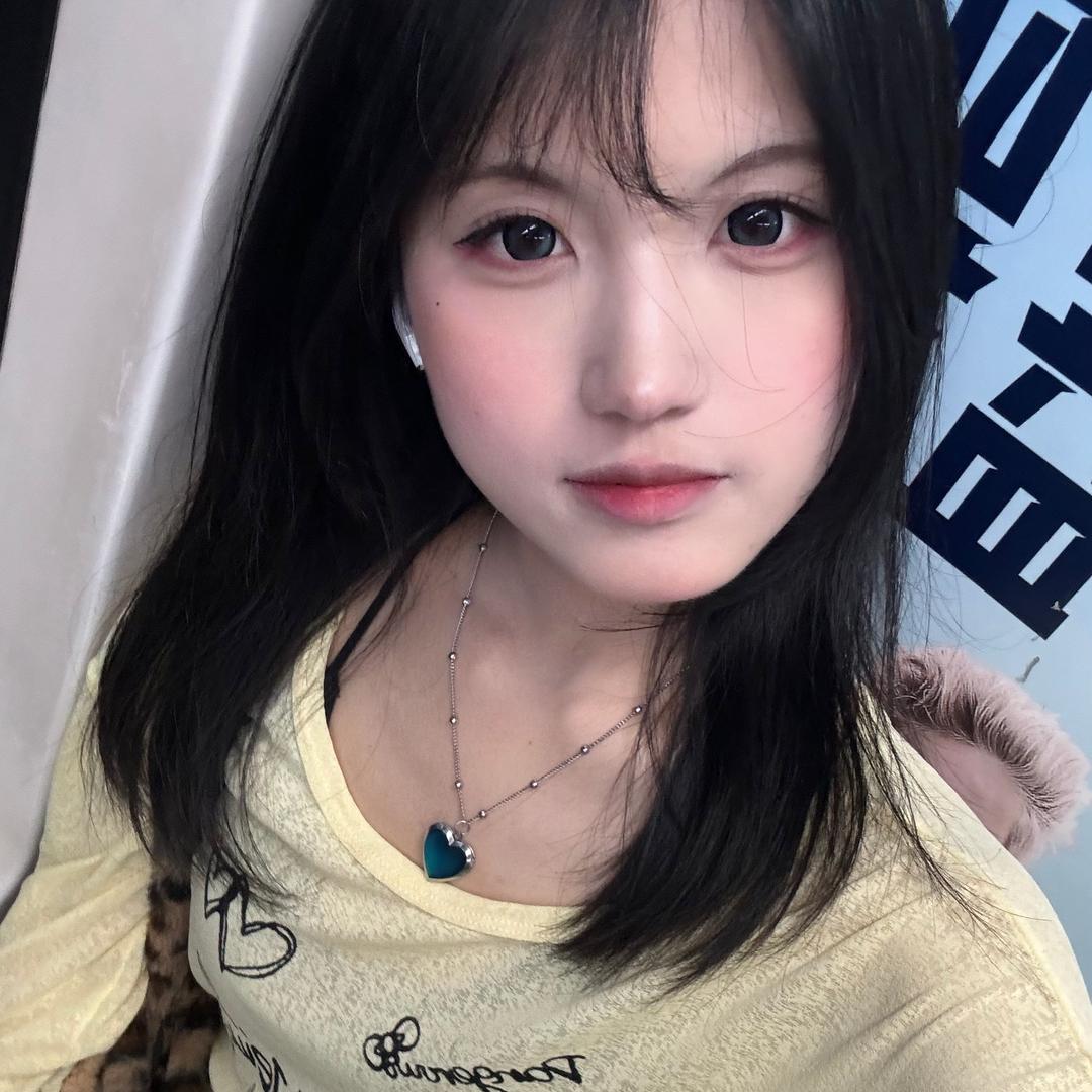 小梁不爱吃青椒