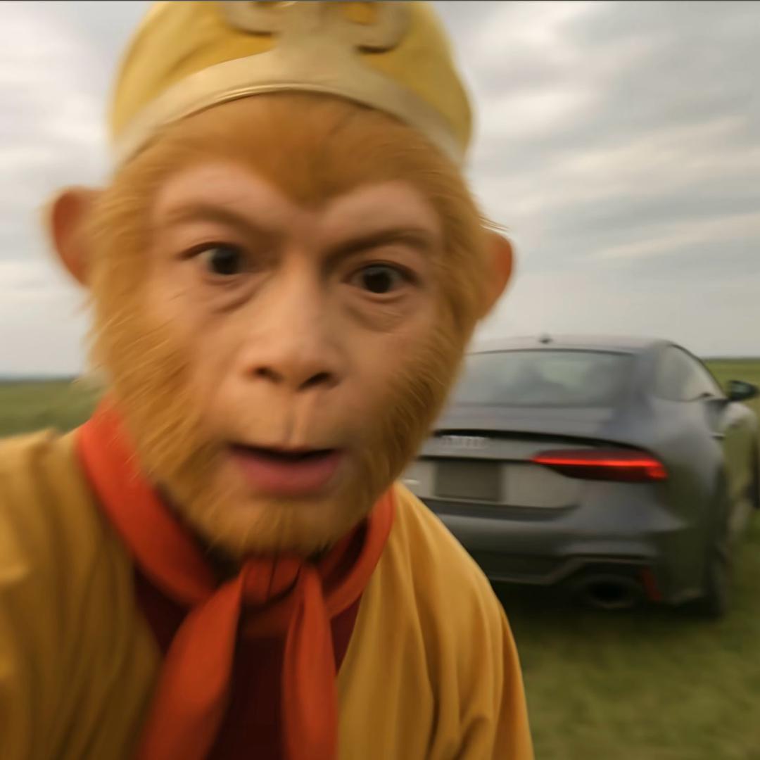 牛爷爷深夜cos女装勾引壮壮妈