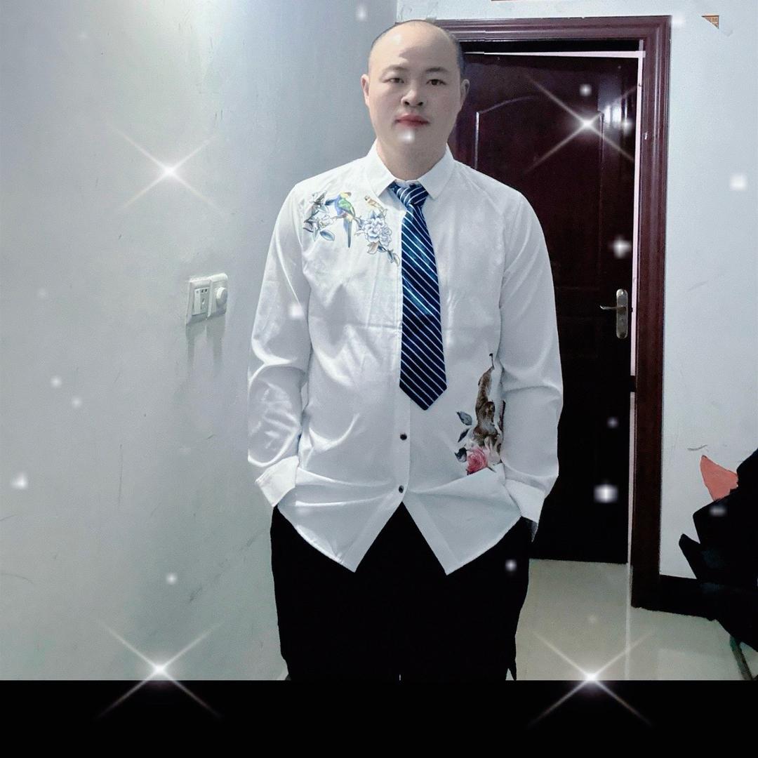 风把回忆摇落一地红，我已不再为谁而心动