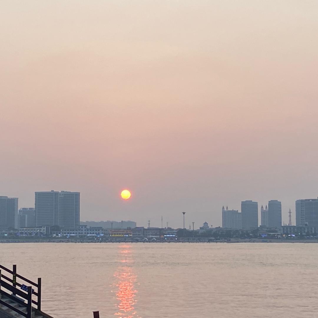 小岗爱美食
