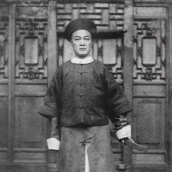 张超每天都练腹