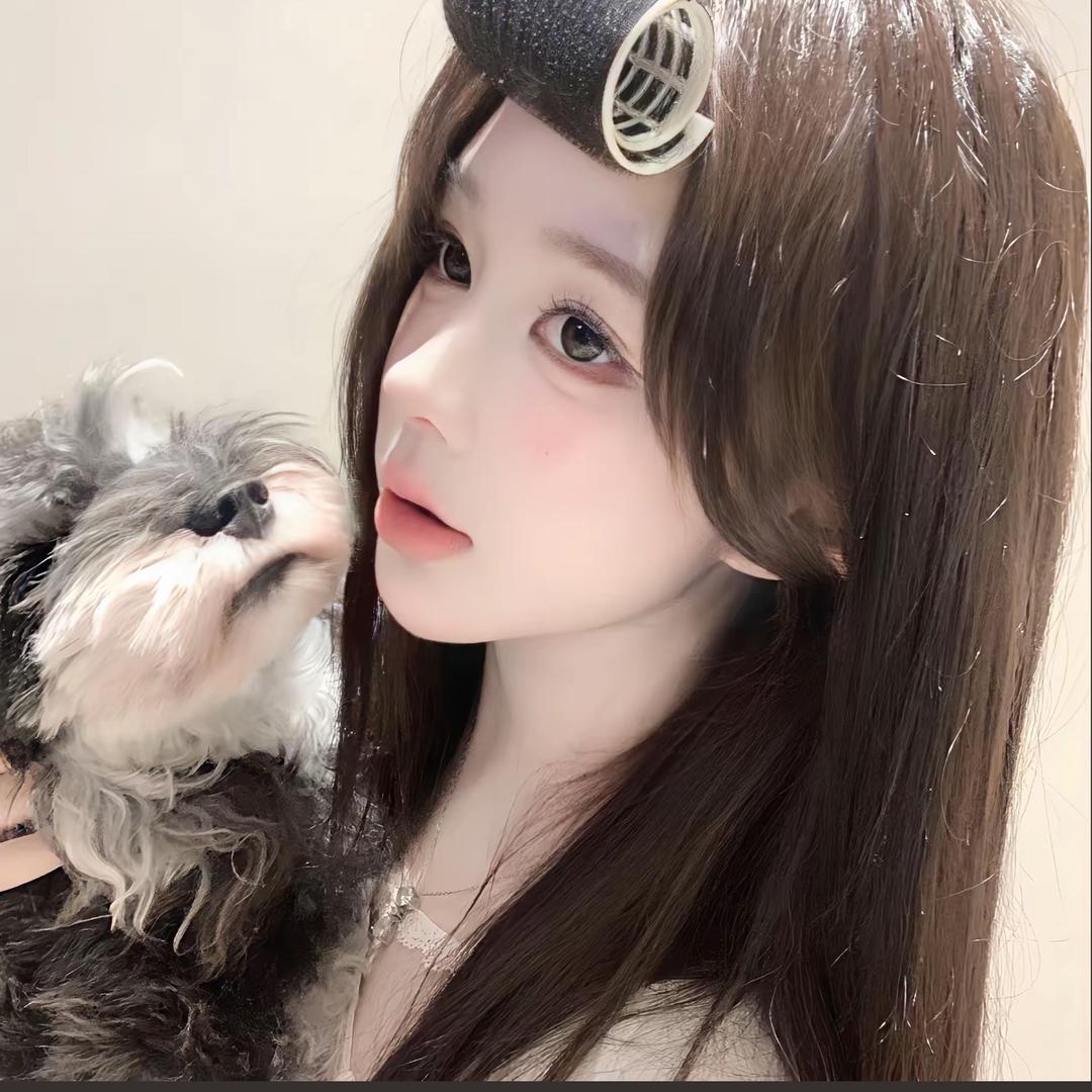 小妤^_−