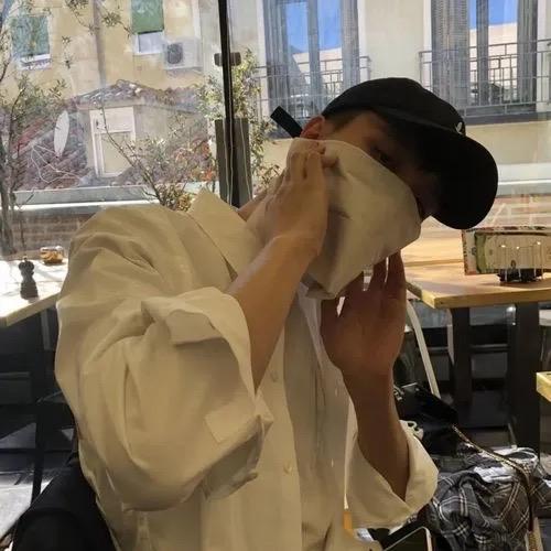 _____张先生