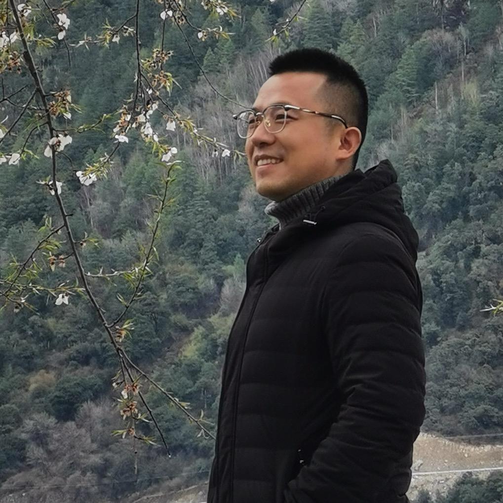 爱笑的王律
