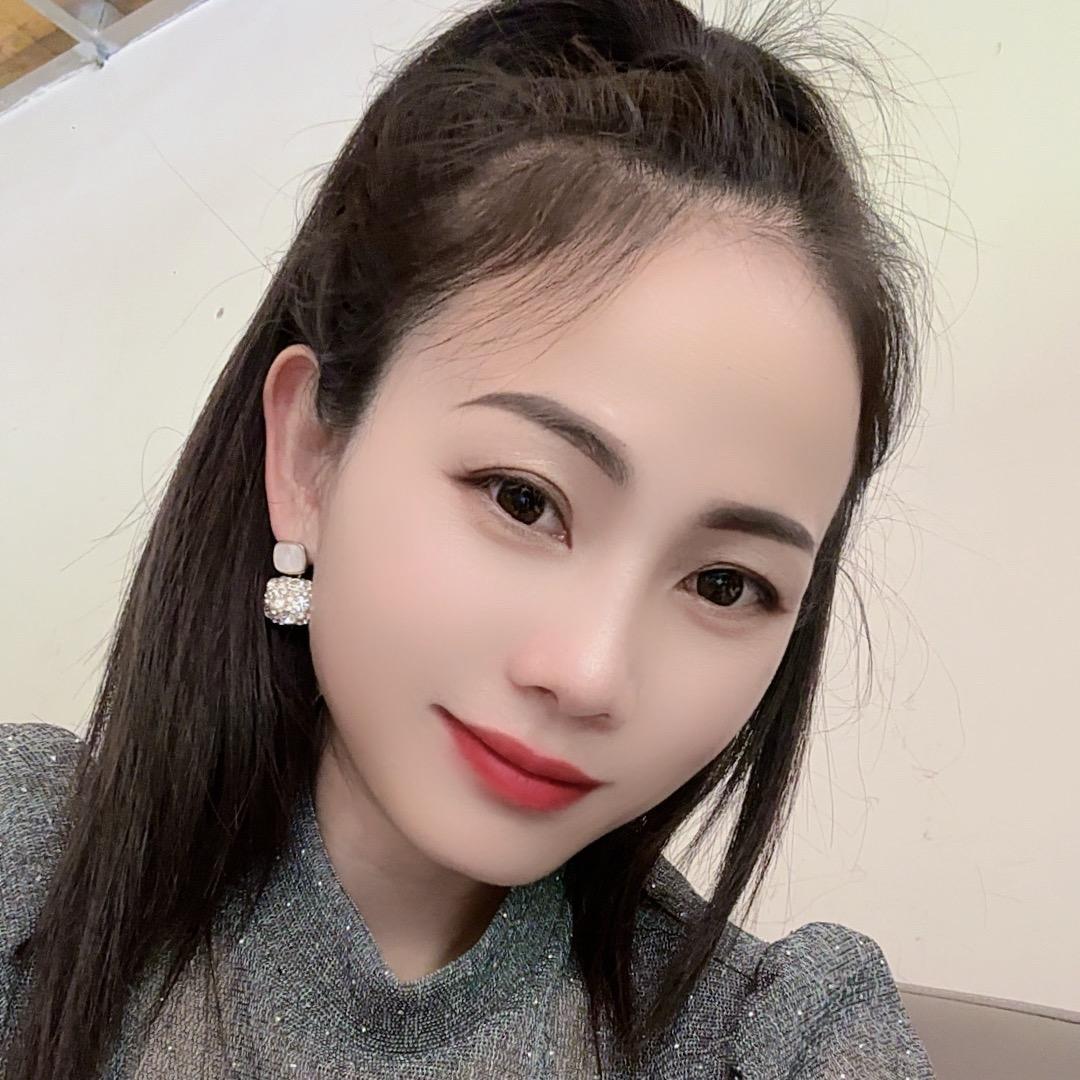 80后的单亲小姐姐